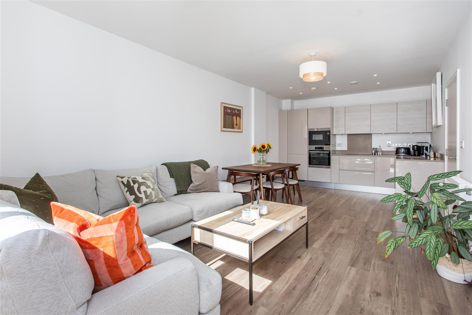 Bight Court, Mile End